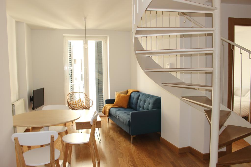 Aloha Apartamentos Pamplona Pokoj fotografie